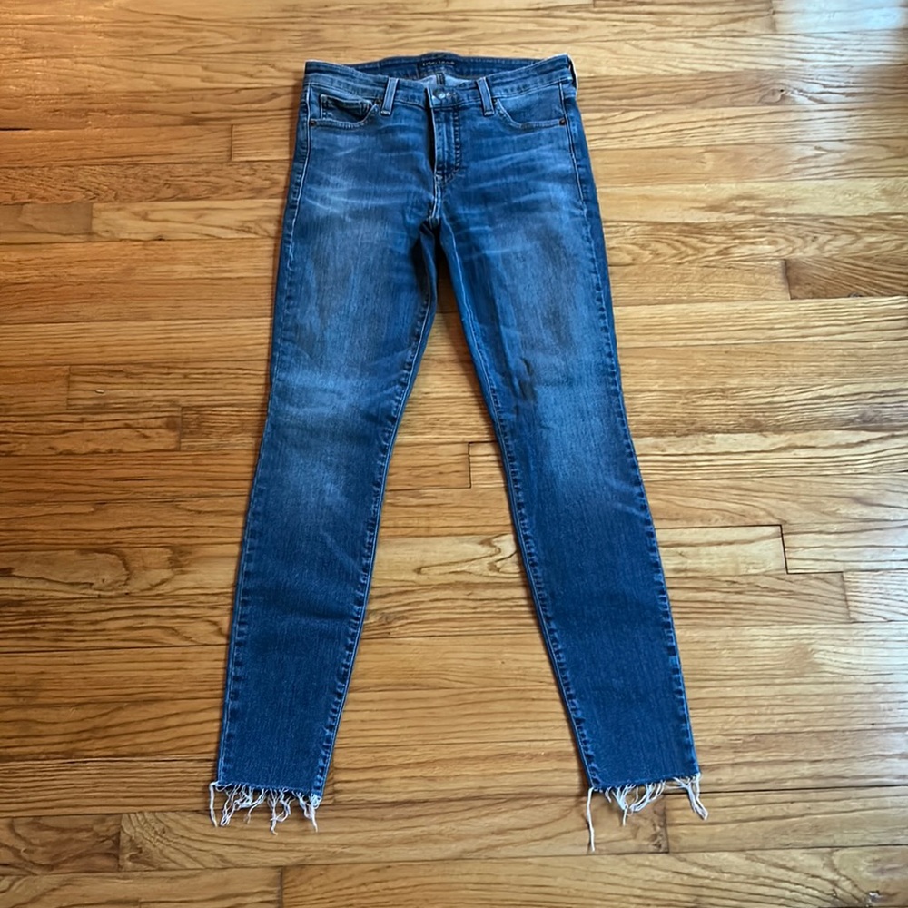 Lucky Brand Jeans Size 2/26. Excellent condition.